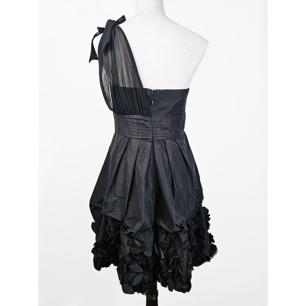 BCBG Maxazria Black Size 12 One Shoulder Taffeta Mini Dress Floral Applique - Picture 3 of 8